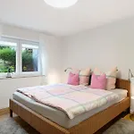 Gut Edel 아파트 뮐하임