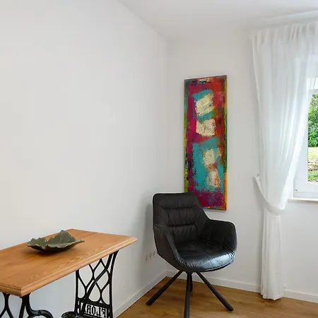 Gut Edel * Mullheim (Baden-Wurttemberg)