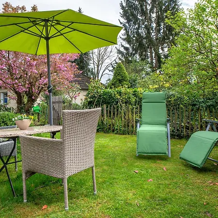 Gut Edel Apartment *